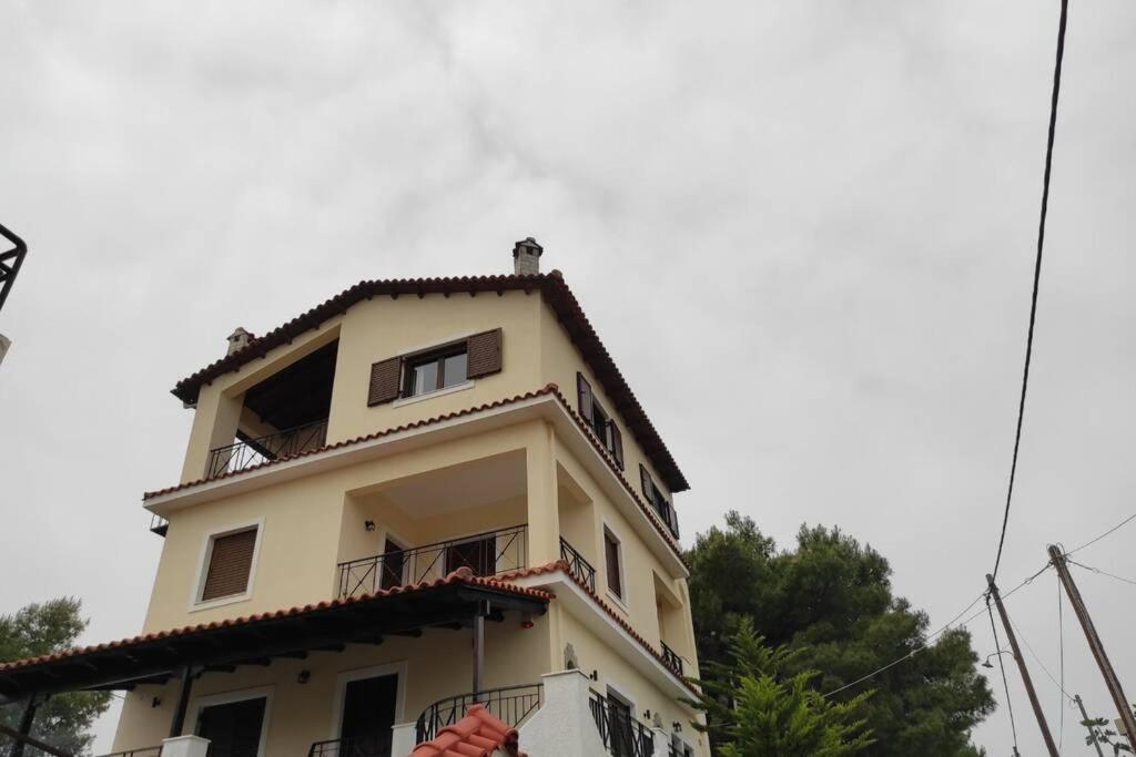 Artemis Penthouse 10 Minute From National Airport Villa Exteriör bild
